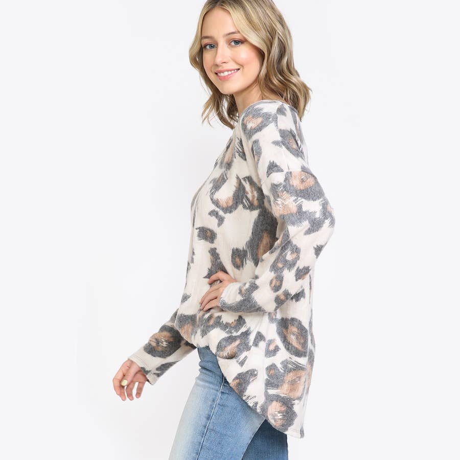 ***SALE*** Ivory Leopard Blouse