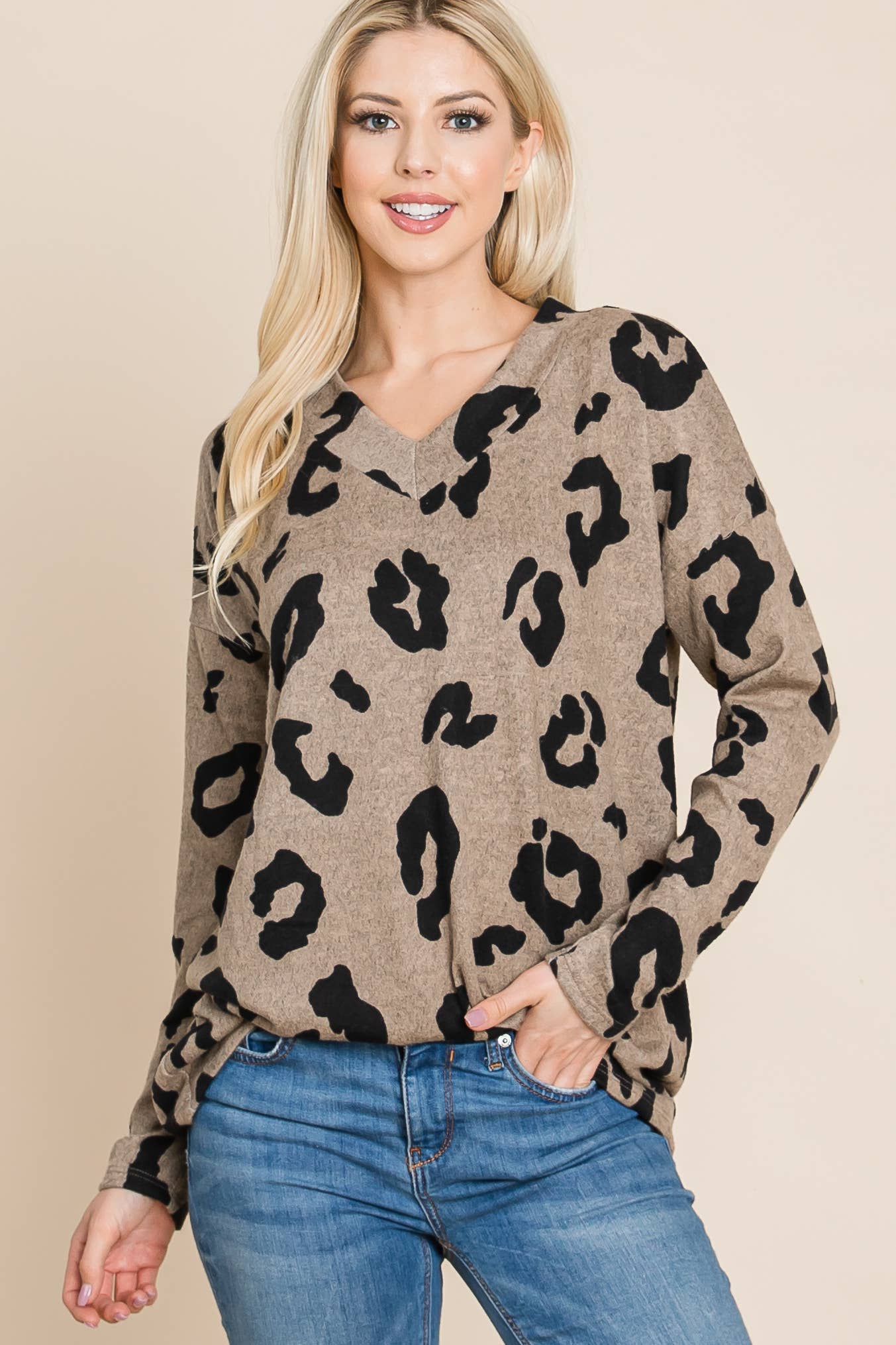 Loose Fit Animal Print Knit Top