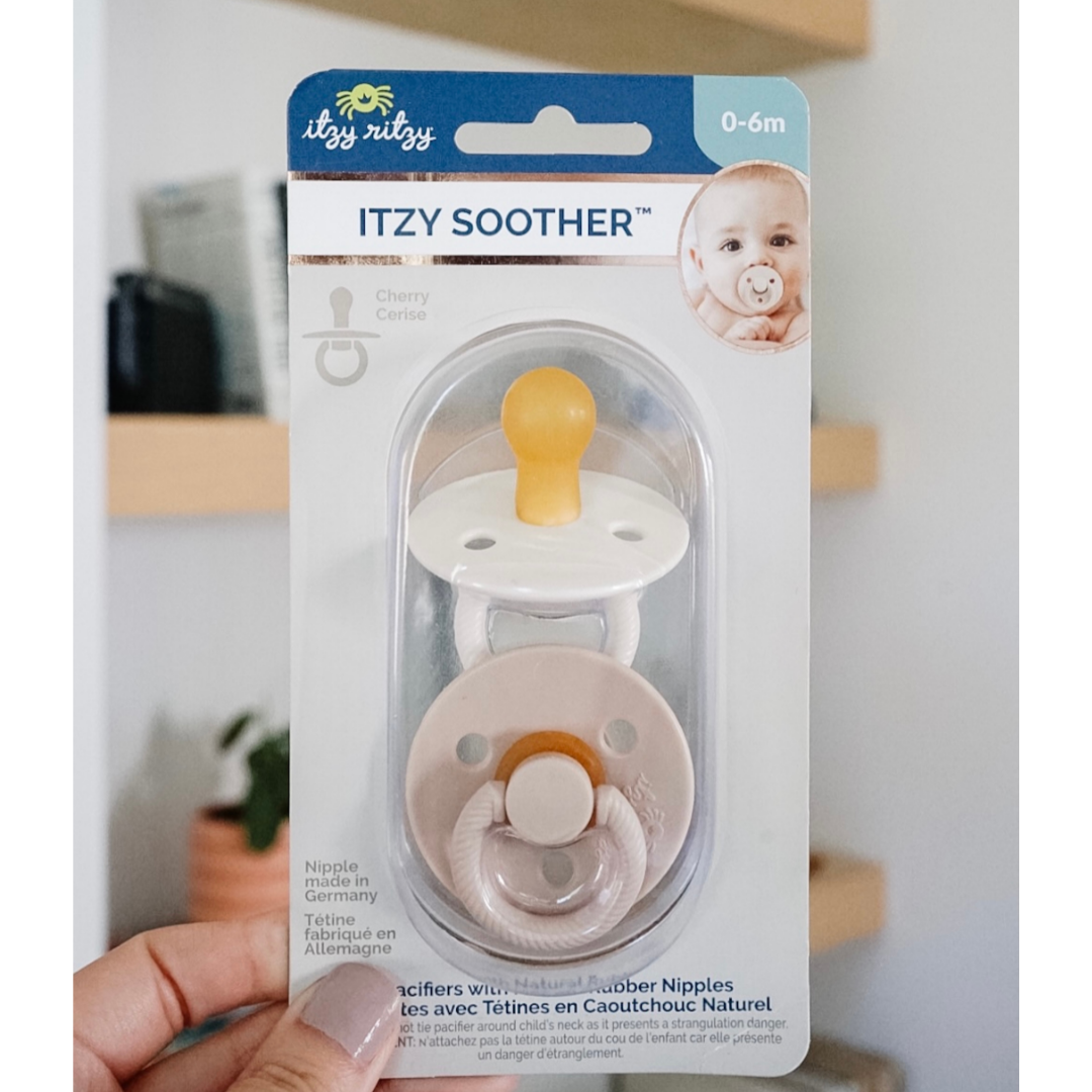 Itzy Soother™ Natural Rubber Paci Sets